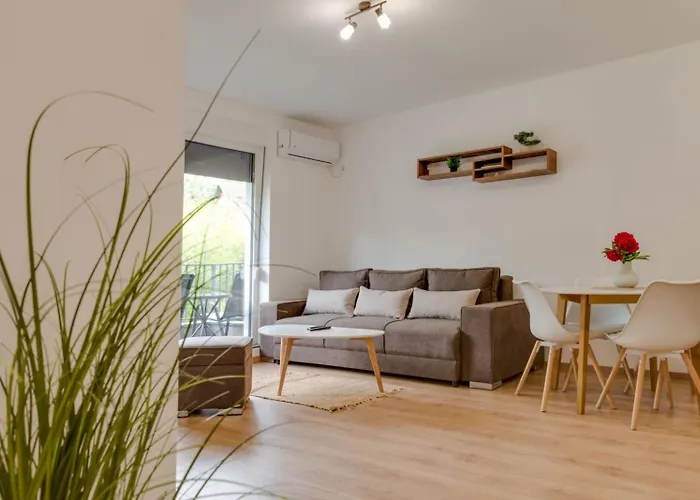 Dina Lux Vrnjačka Banja